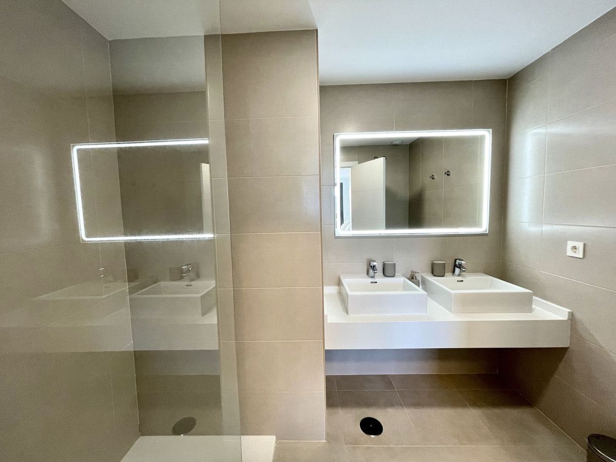 Middle Floor Apartment in Las Lagunas, Las Lagunas, 6/12