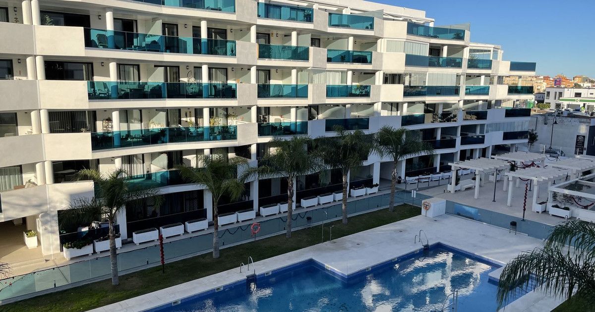 Middle Floor Apartment in Las Lagunas, Las Lagunas, 10/12