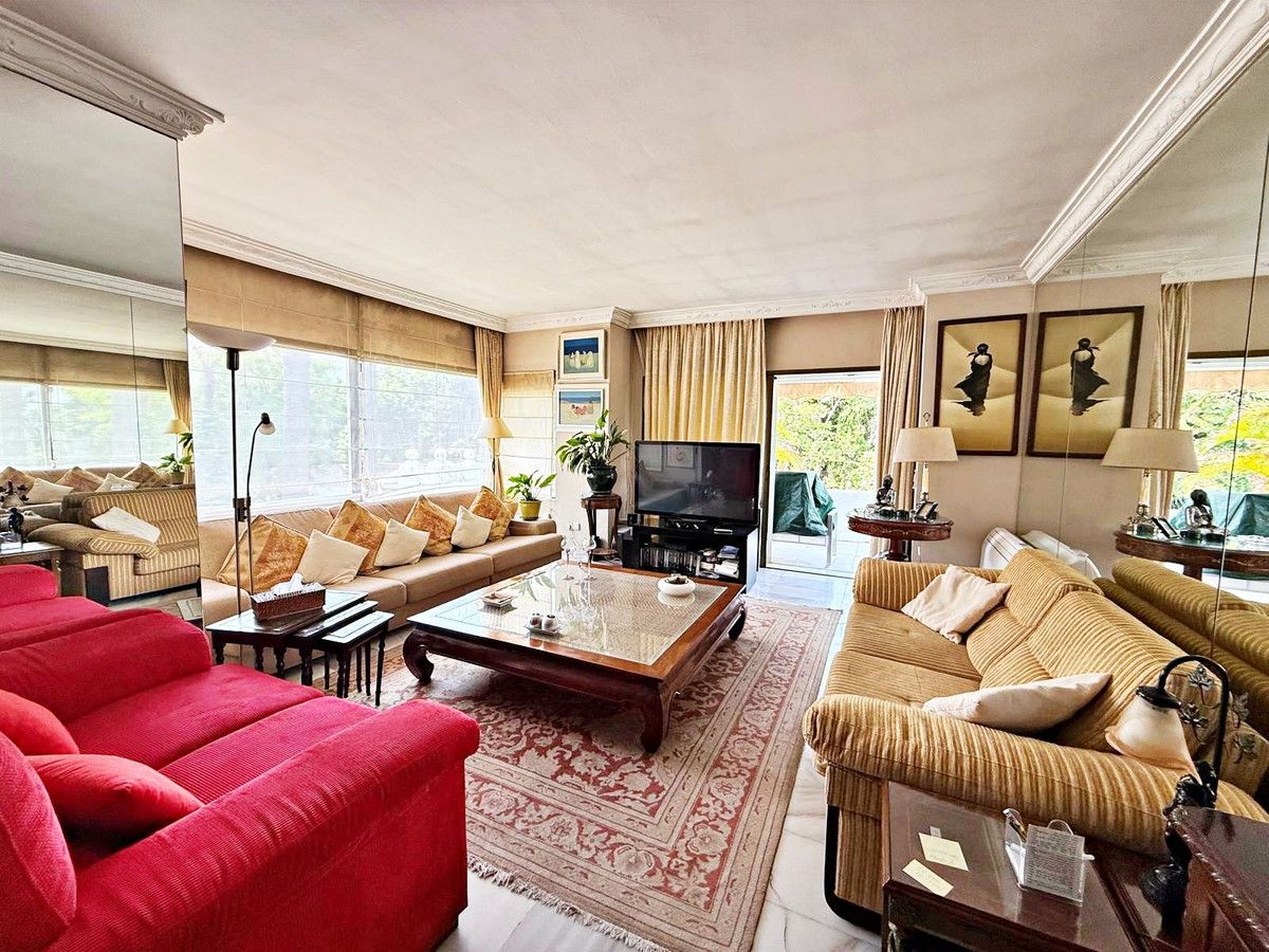 Apartament na ostatnim piętrze w Puerto Banús, Puerto Banús, 5/12