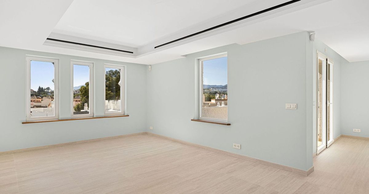 Penthouse in Nueva Andalucía, Nueva Andalucía, 7/12