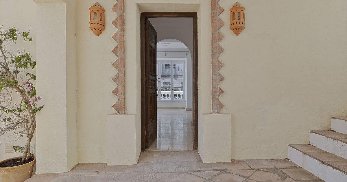 Таунхаус в Benahavis, La Heredia, Benahavis, 2/10