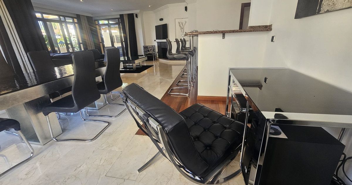 Middle Floor Apartment in Puerto Banús, Puerto Banús, 12/12