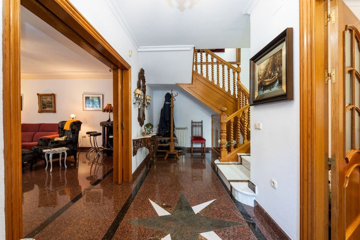 Freistehende Villa in Fuengirola, Fuengirola, 10/12