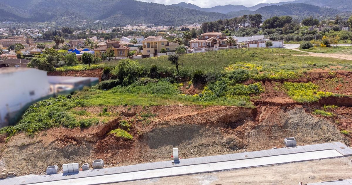 Residential Plot in Alhaurín de la Torre, Alhaurín de la Torre, 1/12