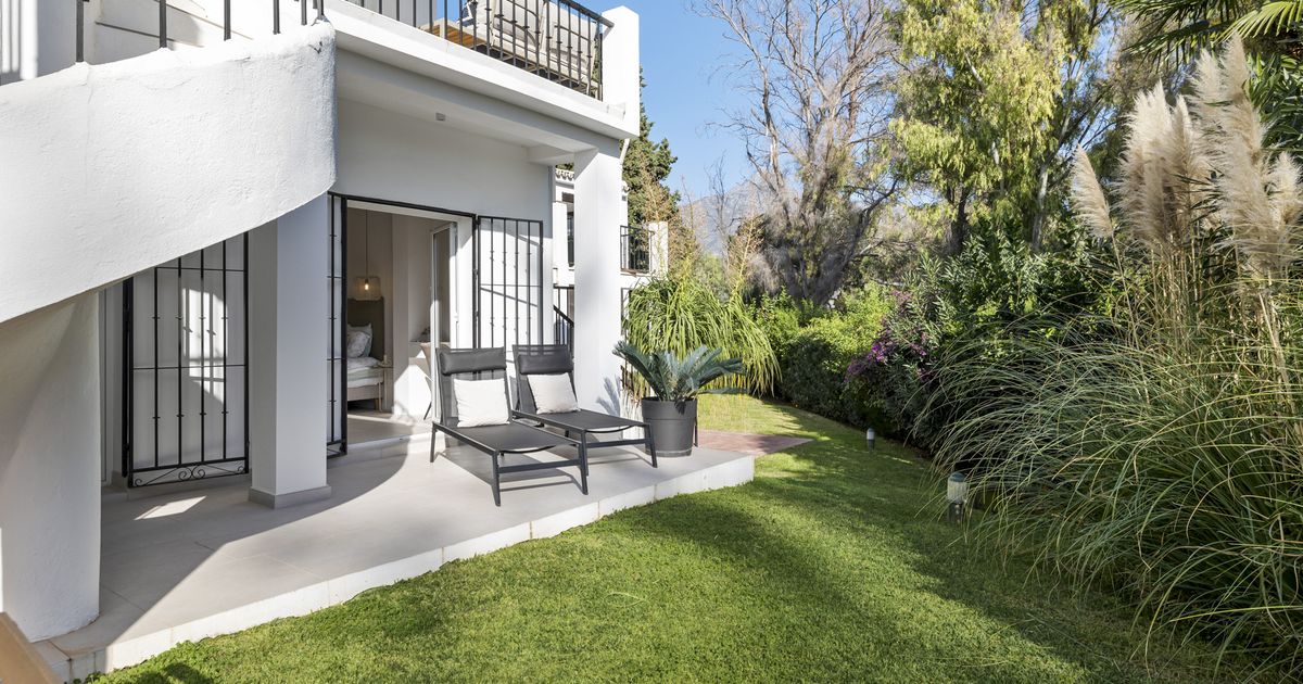 Geschakelde woning in Nueva Andalucia, Nueva Andalucia, 3/12