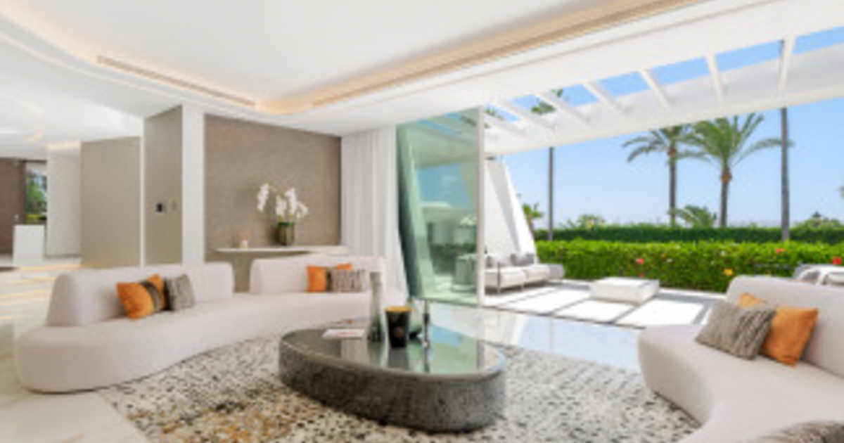 Villa in Marbella East, Los Monteros Playa, Marbella East, 3/12