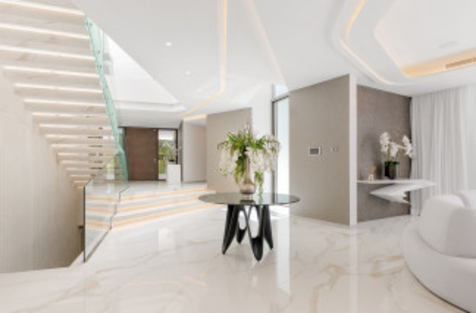 Villa in Marbella East, Los Monteros Playa, Marbella East, 8/12
