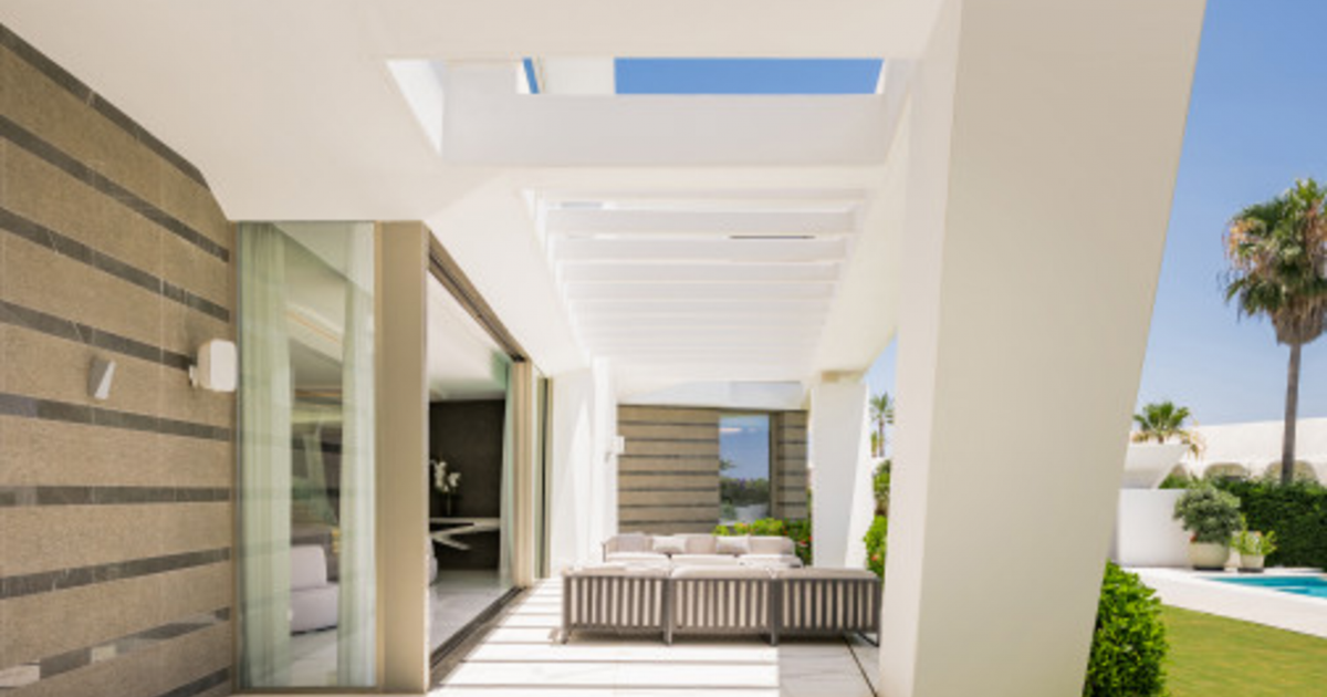 Villa in Marbella East, Los Monteros Playa, Marbella East, 9/12