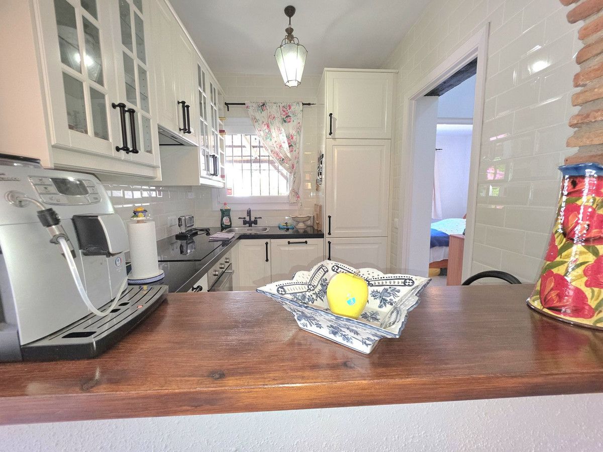 Townhouse in Calahonda, Calahonda, 9/12