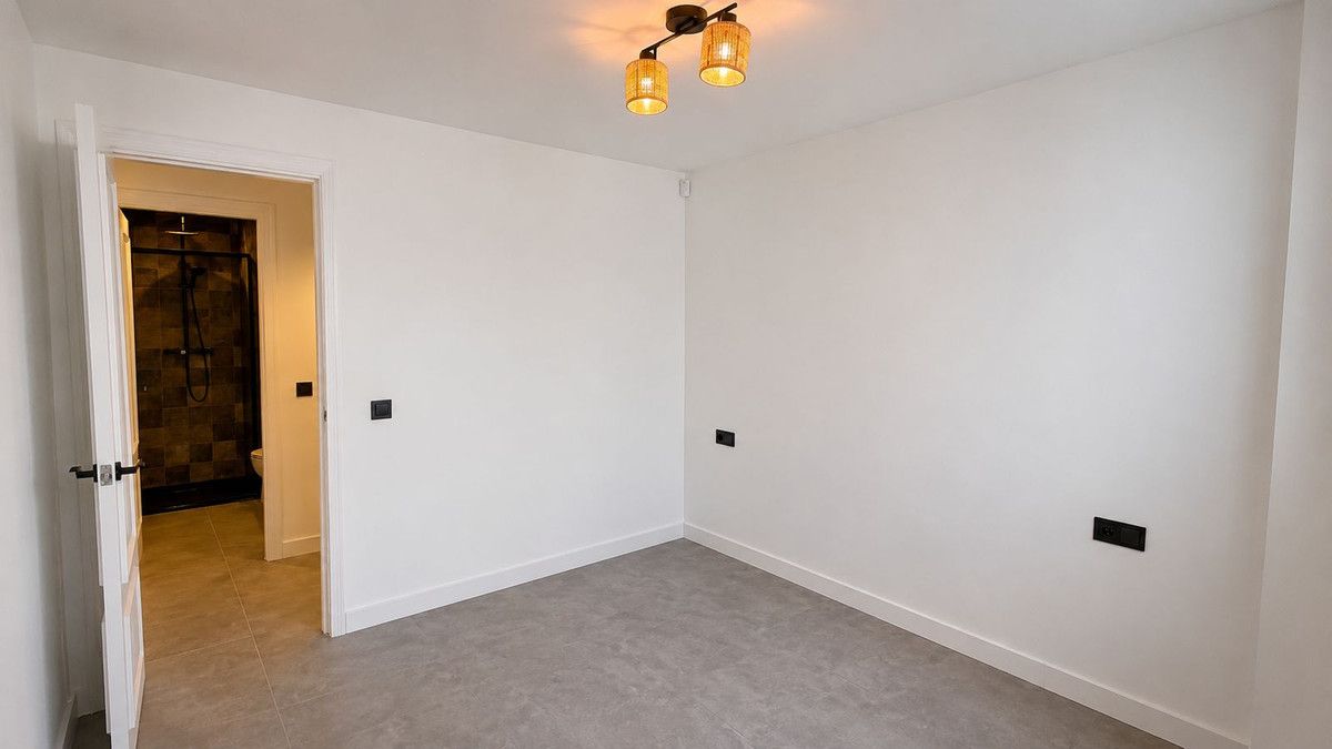 Appartement op de middelste verdieping in Atalaya, Atalaya, 11/12