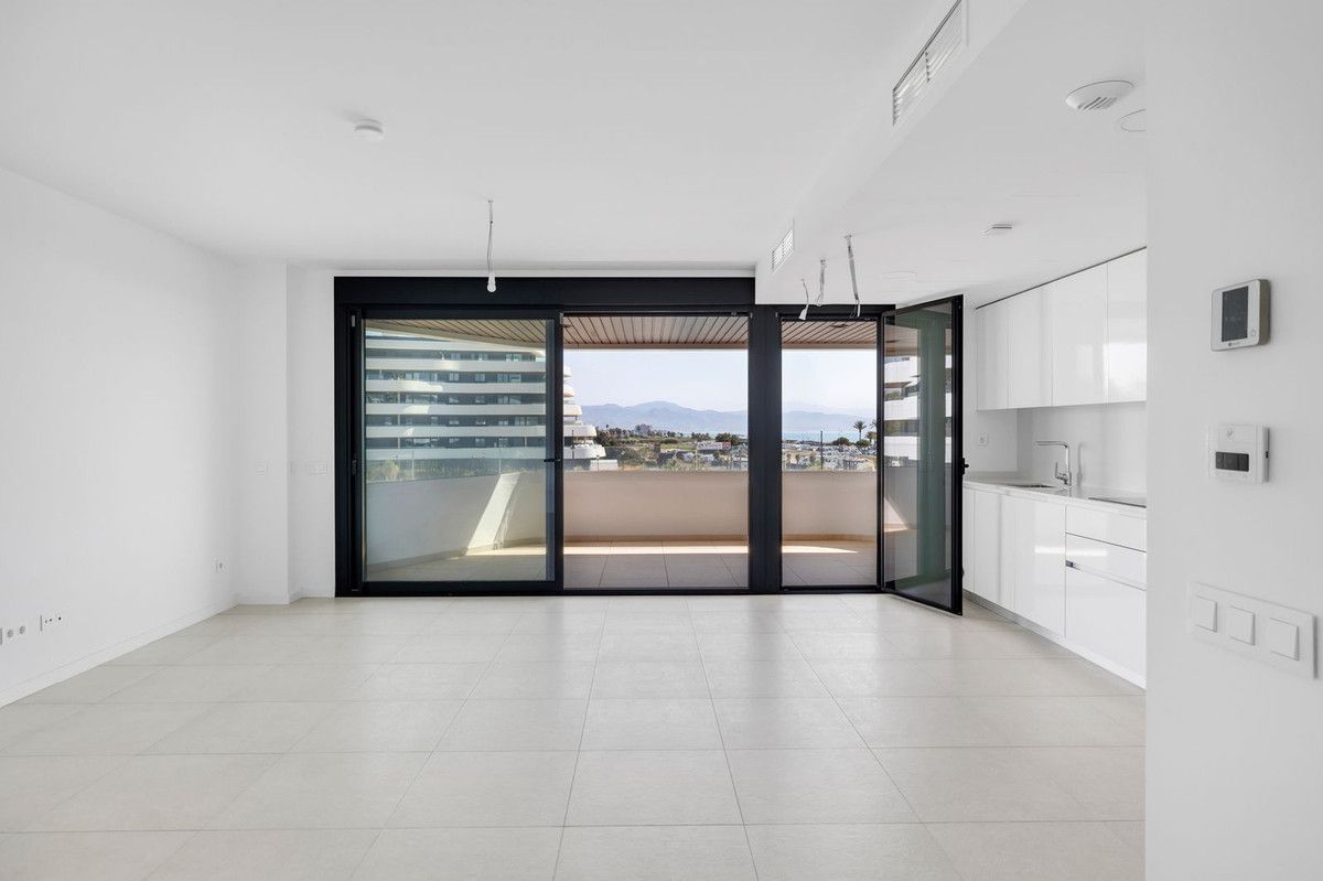 Apartament na środkowym piętrze w Los Alamos, Los Alamos, 2/12