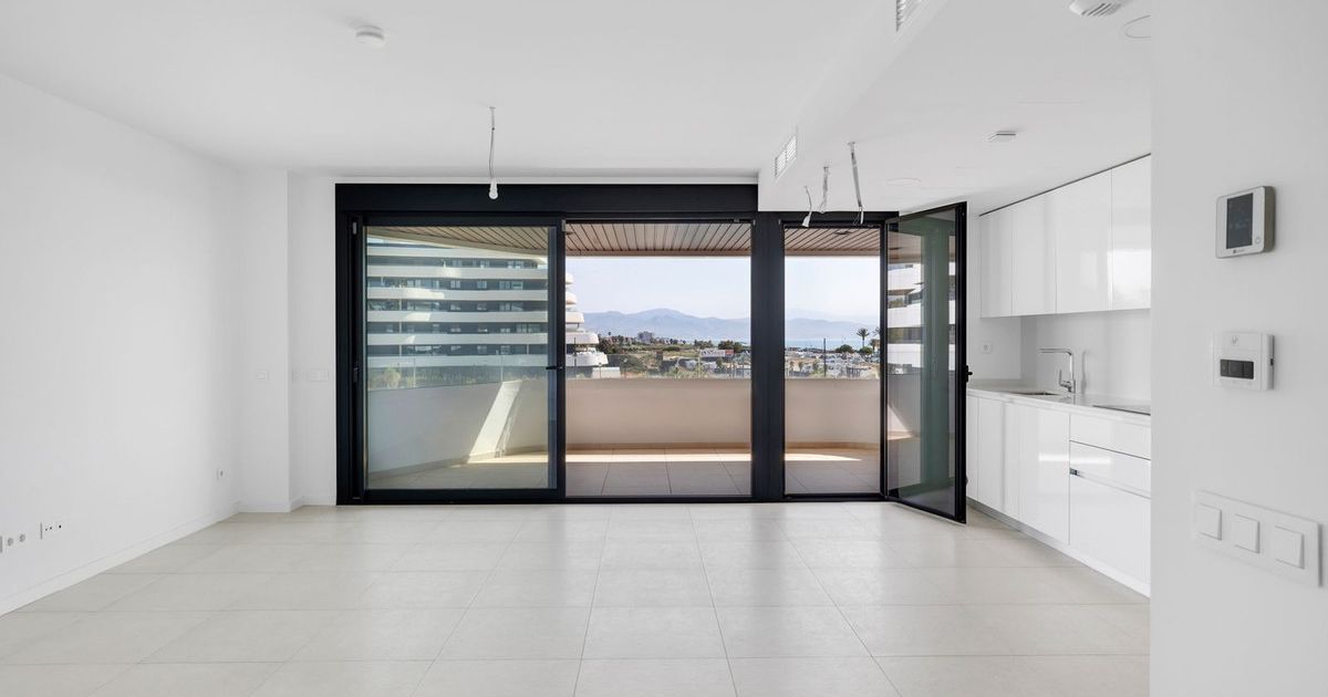 Apartament na środkowym piętrze w Los Alamos, Los Alamos, 2/12