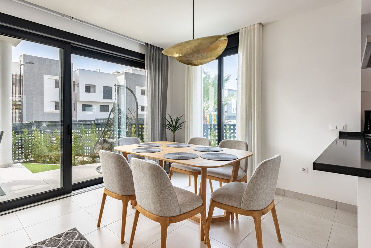 Townhouse in Bel Air, Bel Air, 10/12