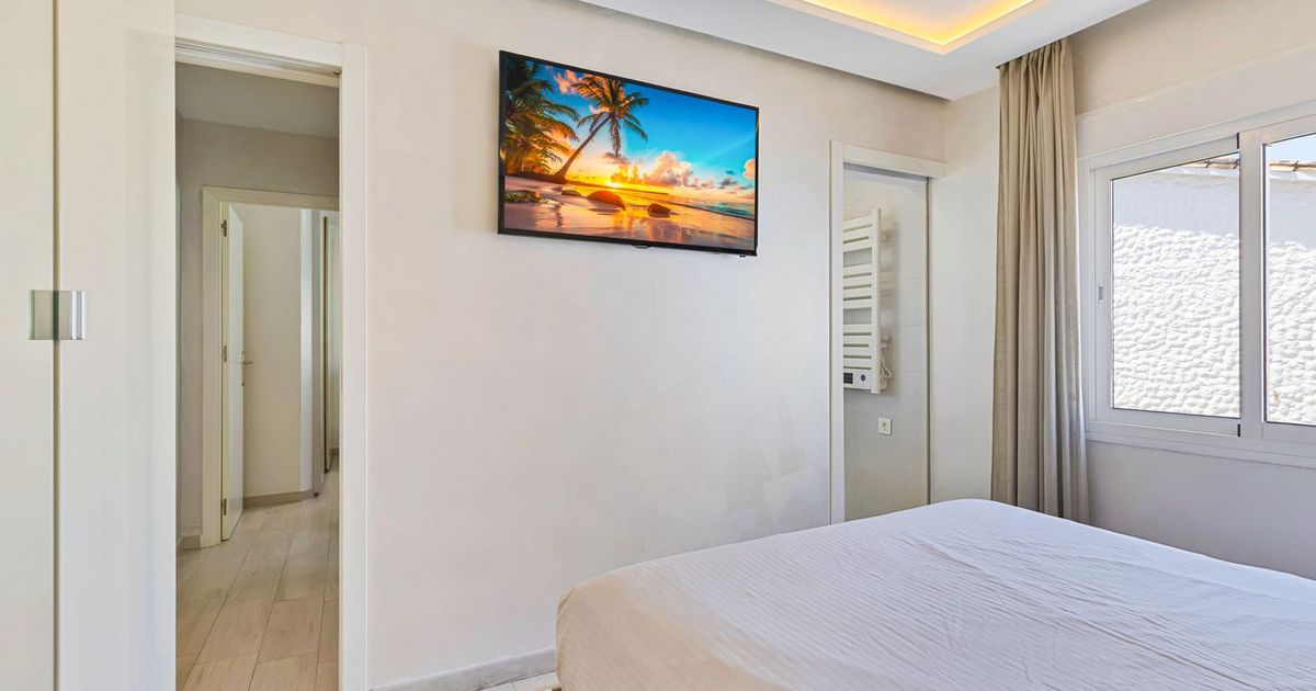 Apartamento en planta superior en La Cala de Mijas, La Cala de Mijas, 5/12