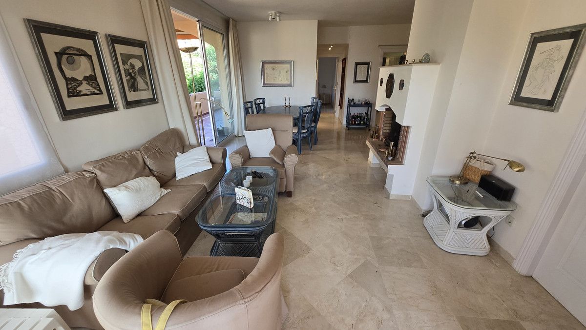 Appartement op de middelste verdieping in The Golden Mile, The Golden Mile, 5/12