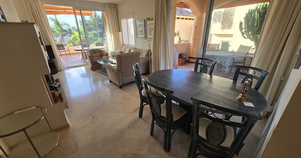 Appartement op de middelste verdieping in The Golden Mile, The Golden Mile, 7/12