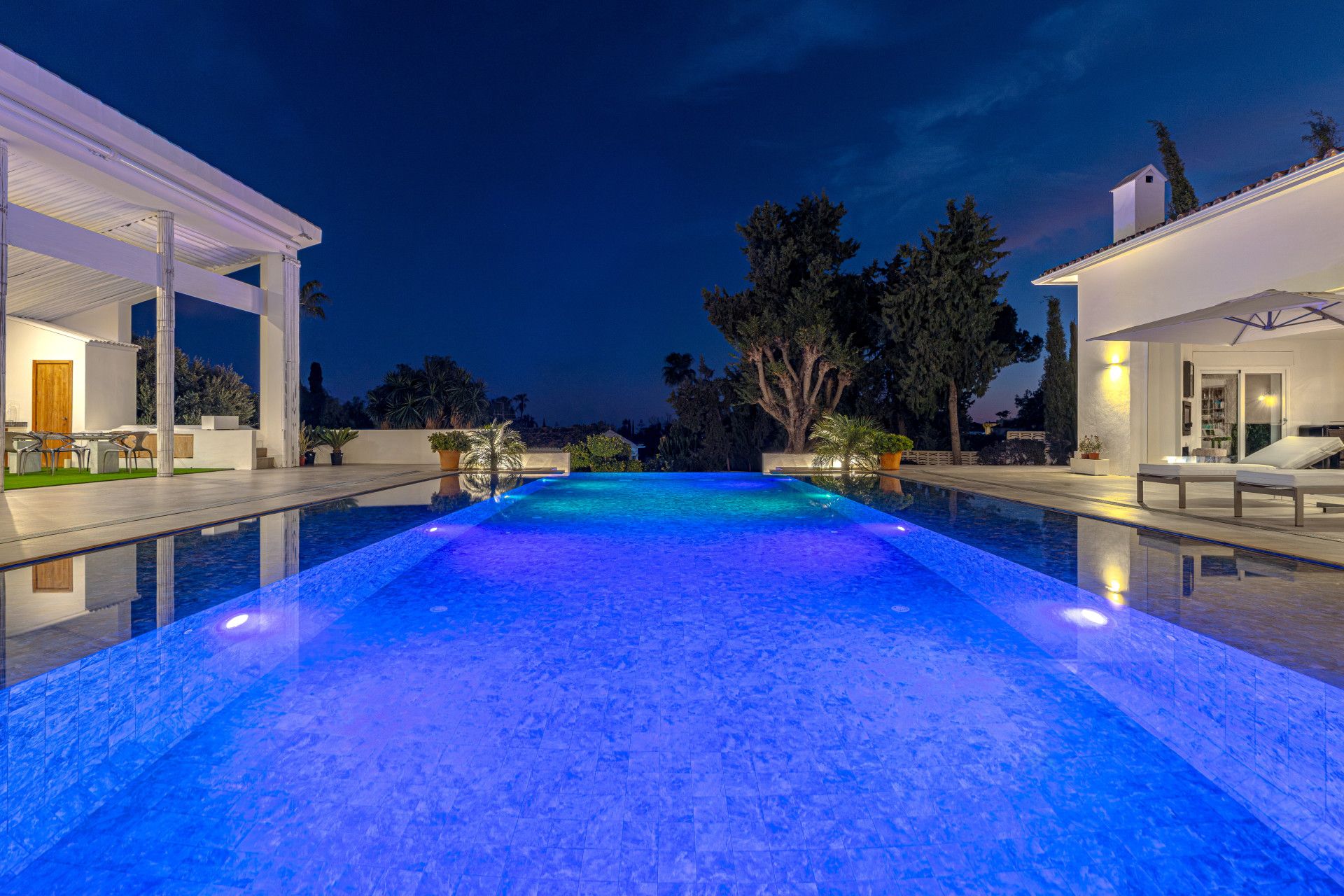 Villa in San Pedro de Alcantara, Guadalmina Alta, San Pedro de Alcantara, 4/12