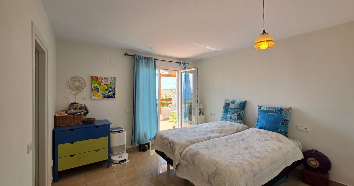 Ground Floor Apartment in Manilva, Manilva, 4/12