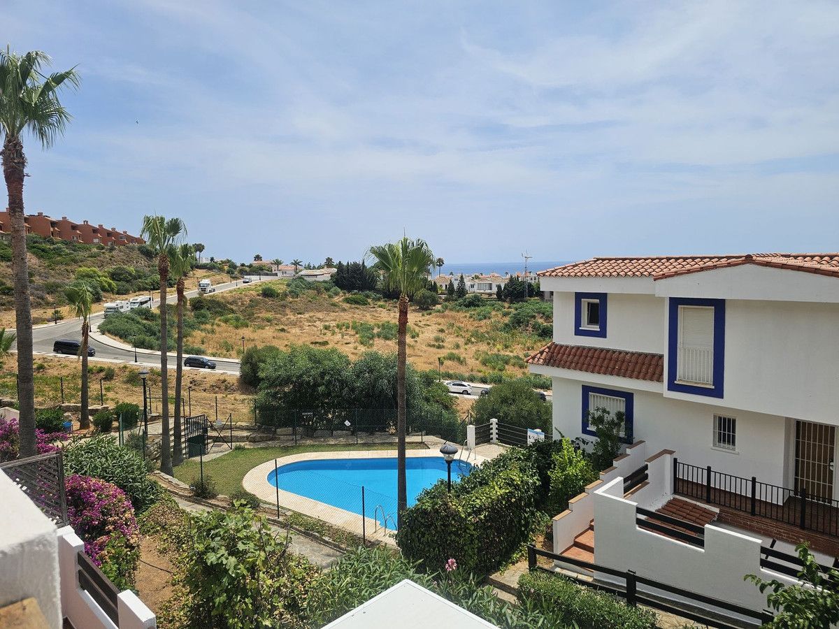 Ground Floor Apartment in Manilva, Manilva, 5/12