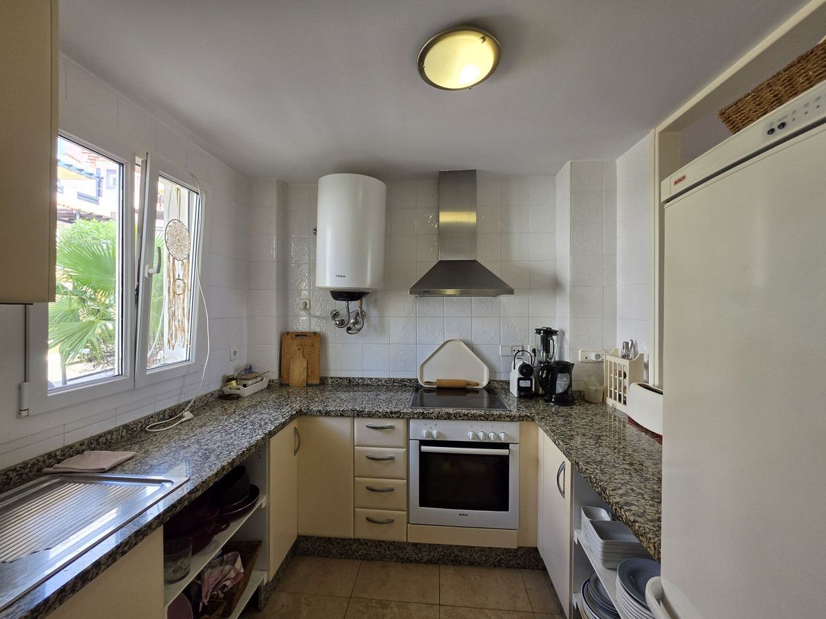 Ground Floor Apartment in Manilva, Manilva, 7/12