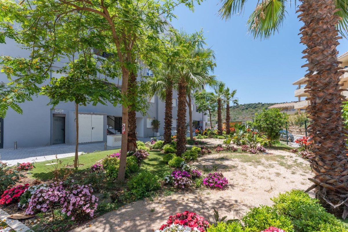 Ground Floor Apartment in La Duquesa, La Duquesa, 7/12