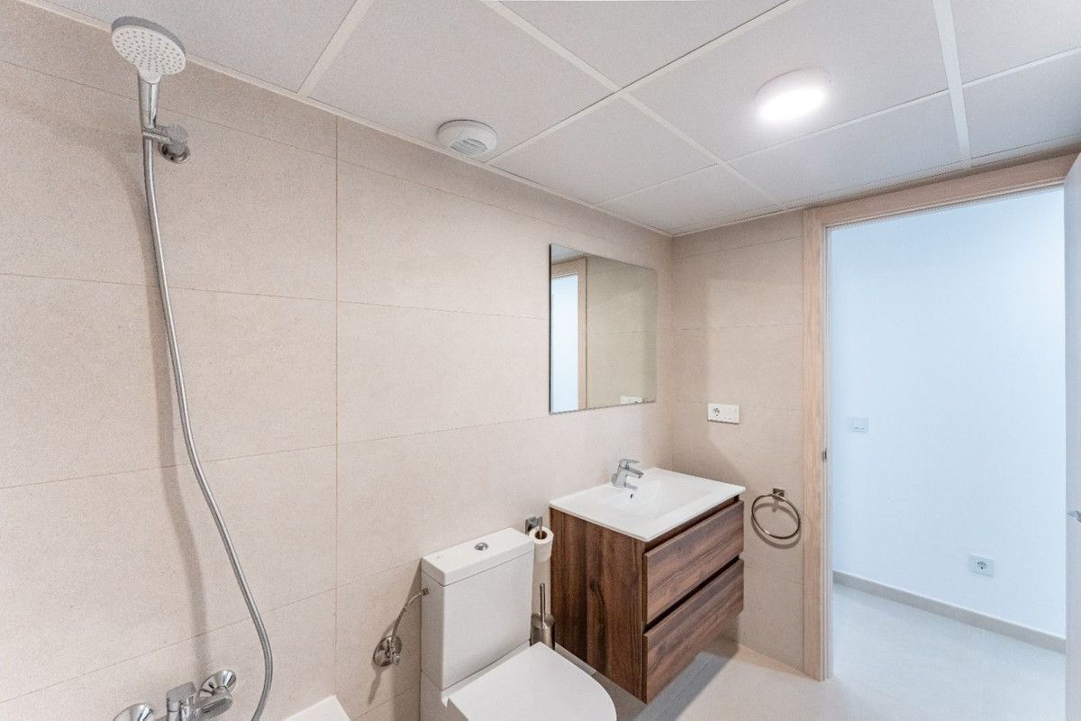 Ground Floor Apartment in La Duquesa, La Duquesa, 10/12