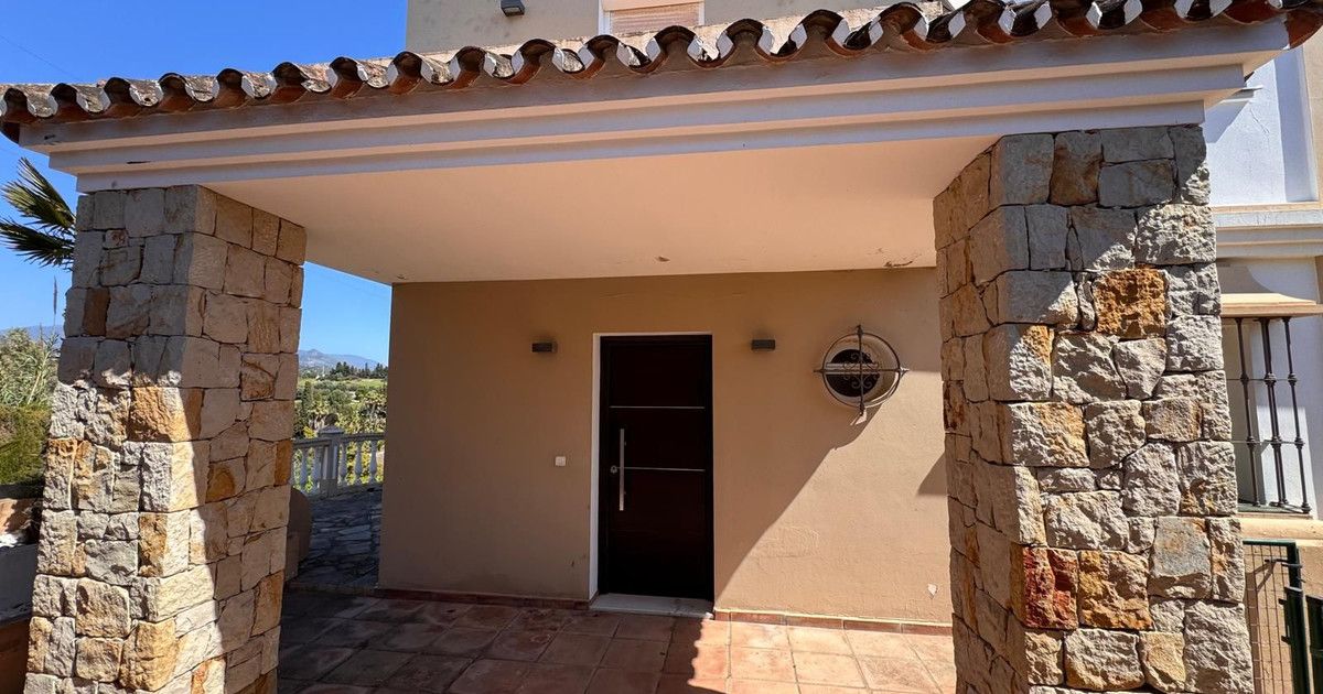 Villa individuelle à Estepona, Estepona, 1/12