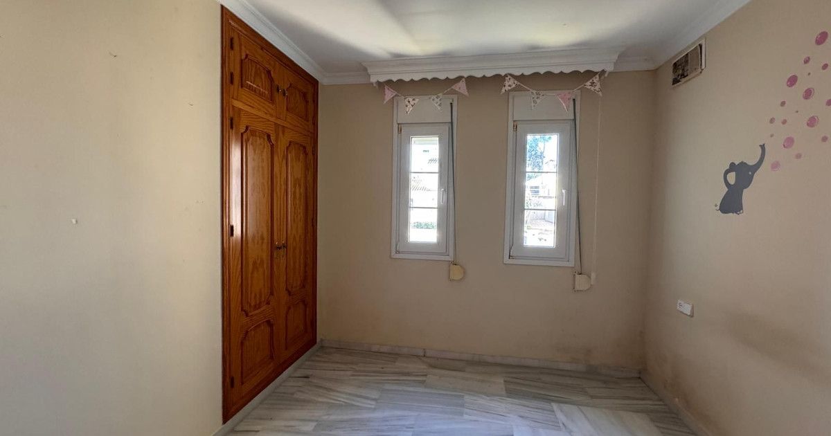 Villa individuelle à Estepona, Estepona, 12/12