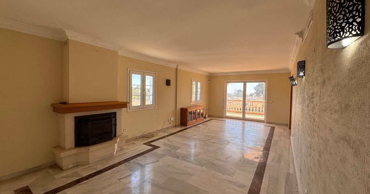 Villa individuelle à Estepona, Estepona, 7/12