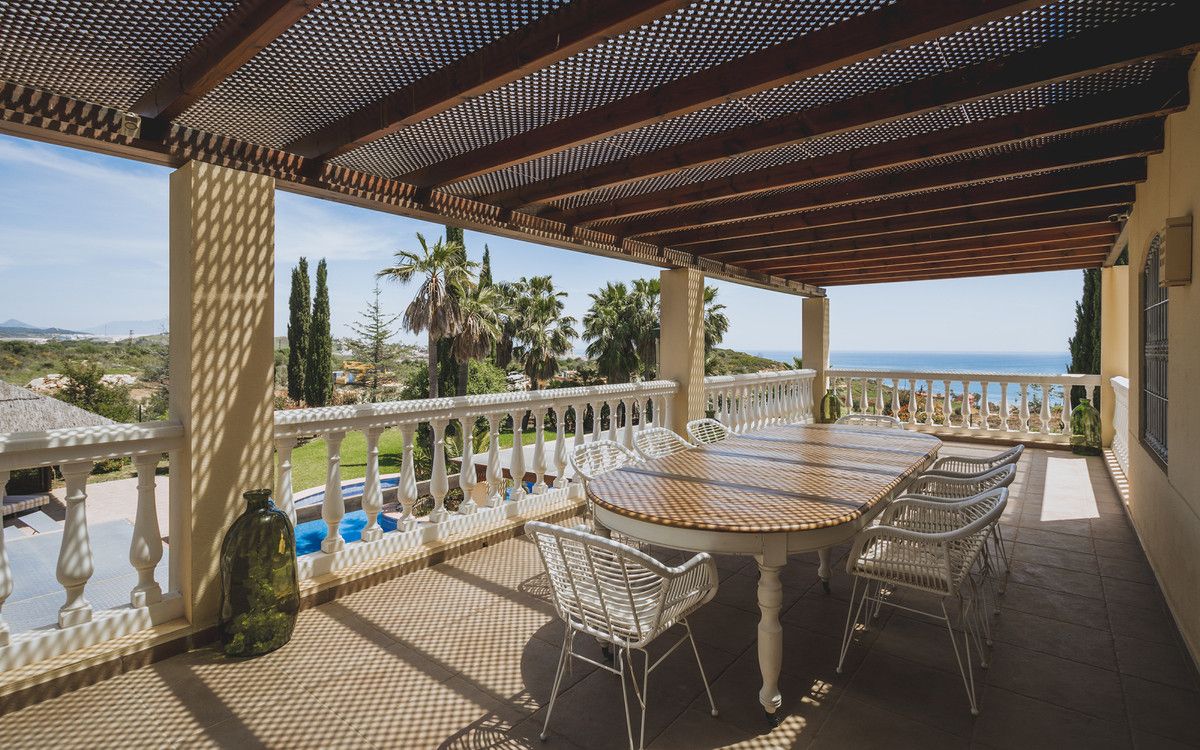 Detached Villa in Estepona, Estepona, 3/12
