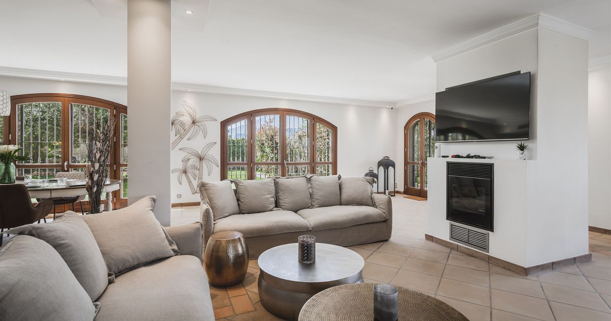 Detached Villa in Estepona, Estepona, 6/12