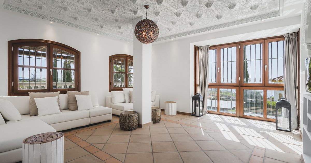 Detached Villa in Estepona, Estepona, 7/12