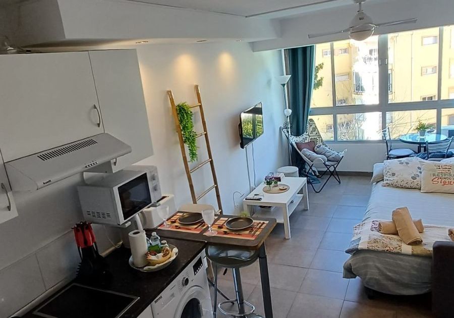Studio på mellanplan i Estepona, Estepona, 5/12
