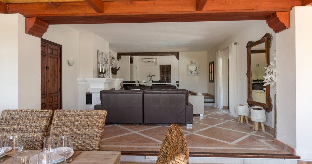 Villa in Benahavis, Vega del Colorado, Benahavis, 10/12
