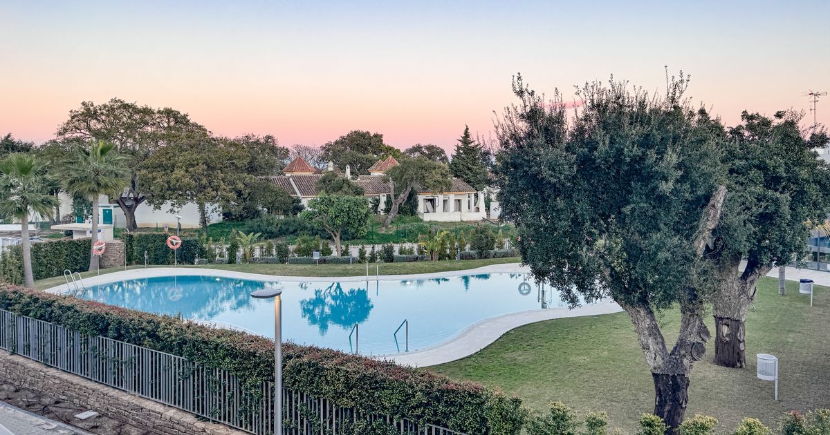 Town House in San Roque, San Roque Club, San Roque, 11/12