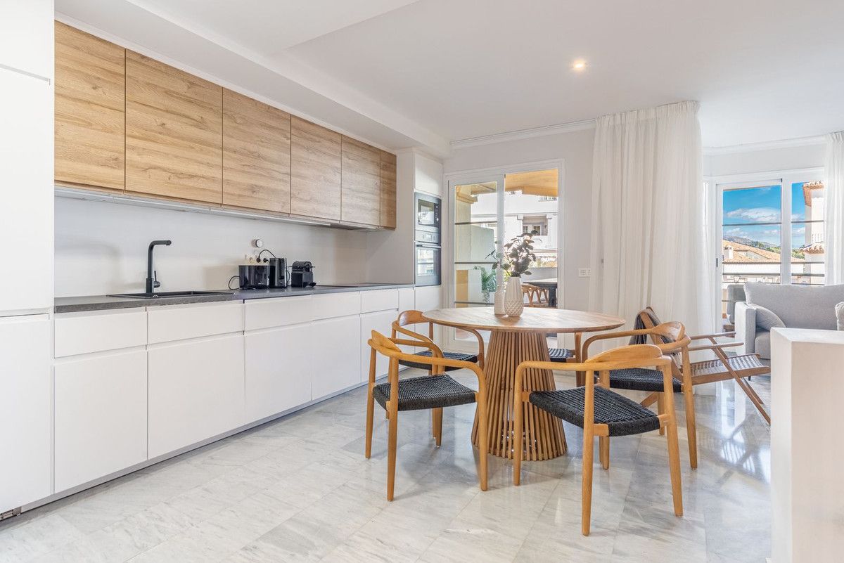 Duplex in Nueva Andalucía, Nueva Andalucía, 3/12