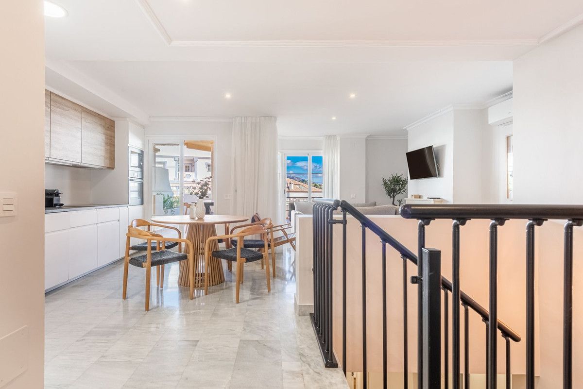 Duplex in Nueva Andalucía, Nueva Andalucía, 5/12