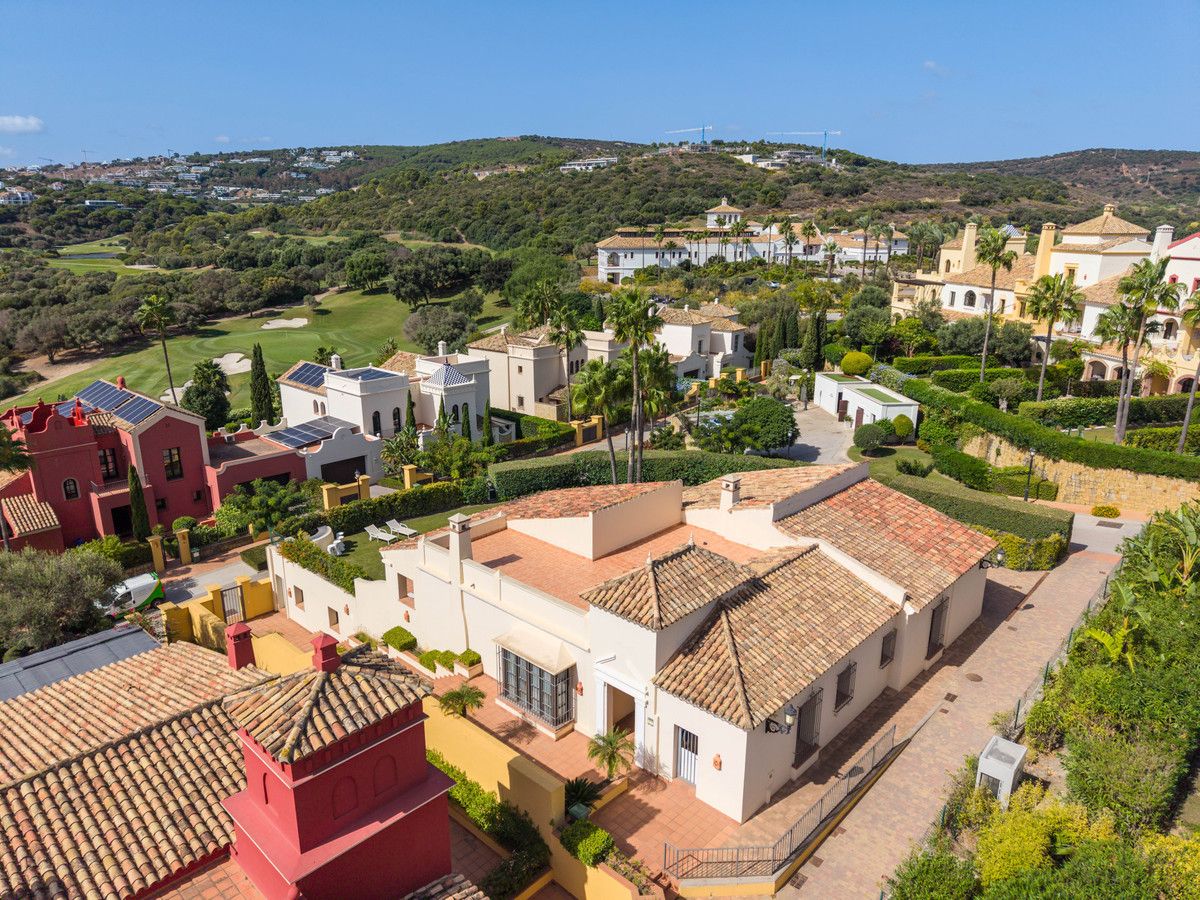 Villa independiente en Sotogrande, Sotogrande, 2/12