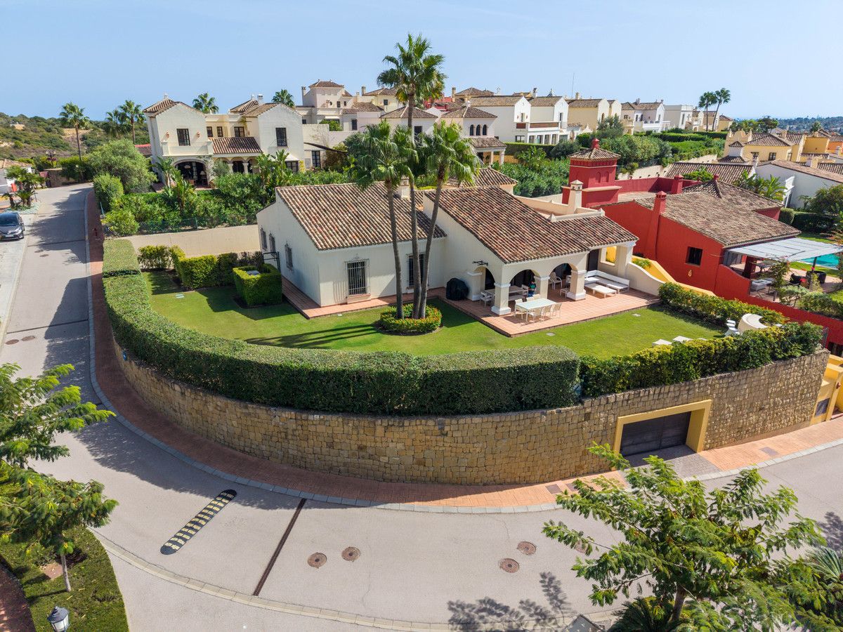 Villa independiente en Sotogrande, Sotogrande, 3/12
