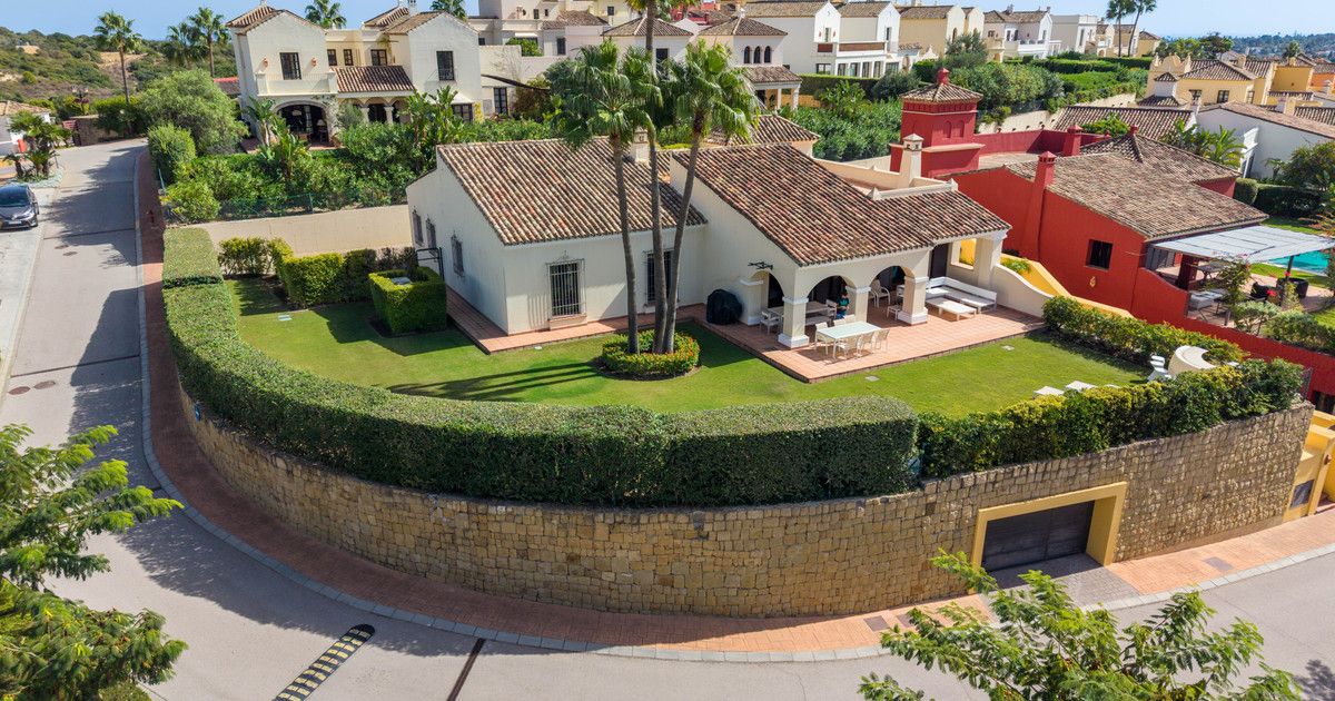 Villa independiente en Sotogrande, Sotogrande, 3/12