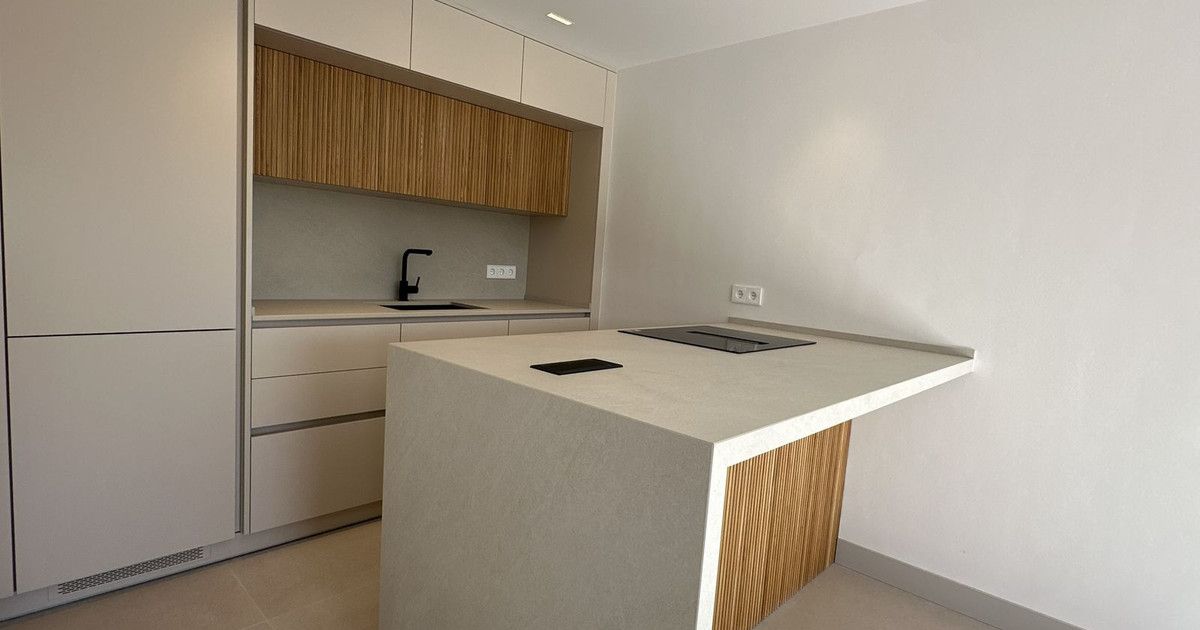 Townhouse in Torrequebrada, Torrequebrada, 11/12