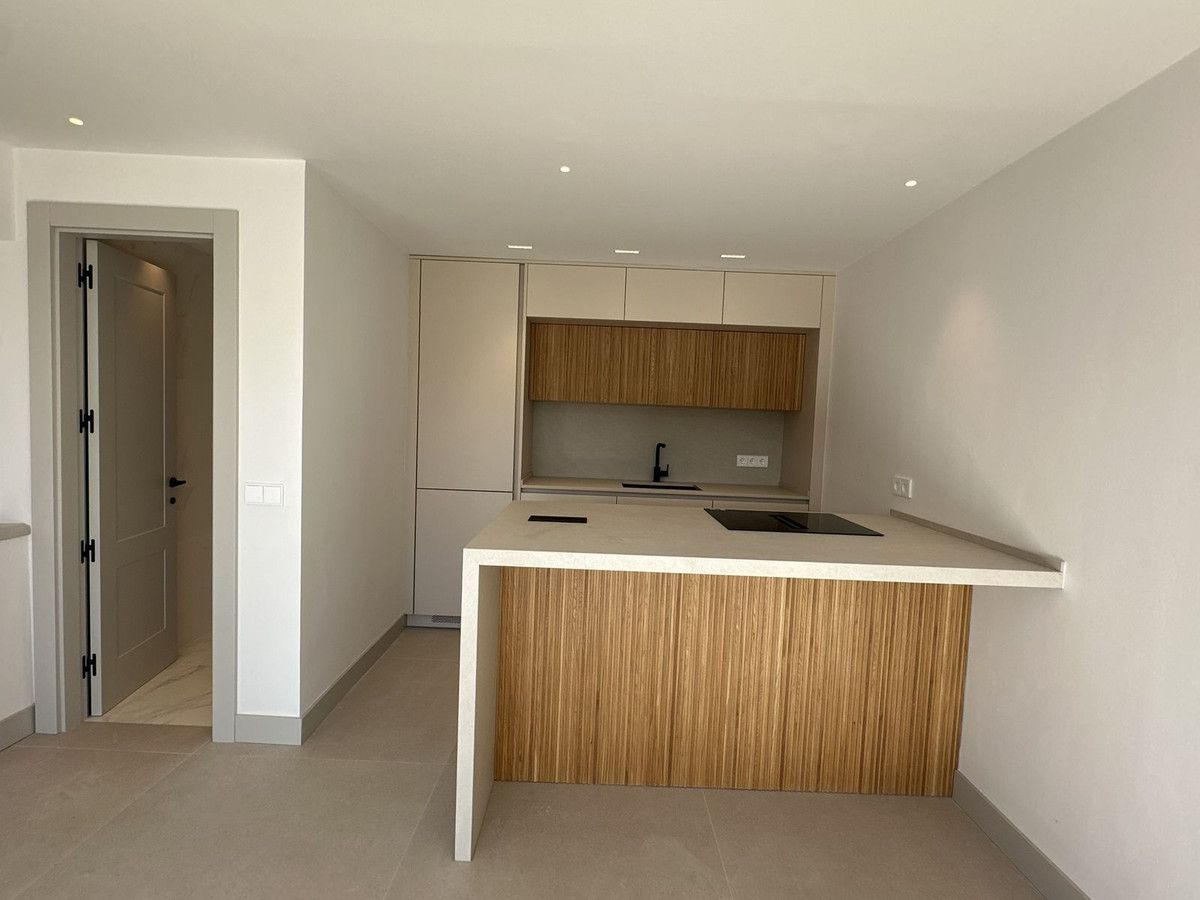 Townhouse in Torrequebrada, Torrequebrada, 10/12