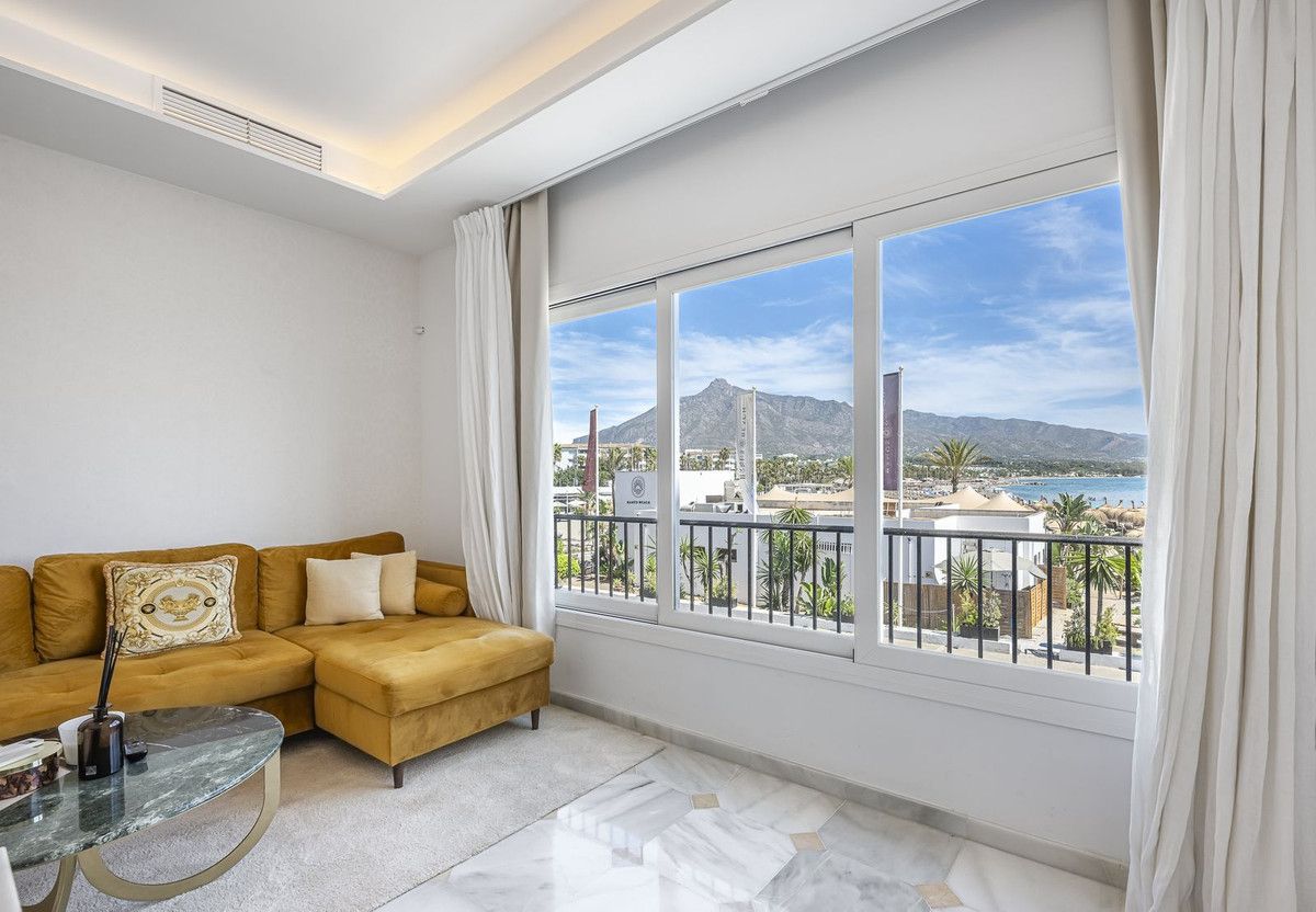 Appartement au dernier étage à Puerto Banús, Puerto Banús, 1/12