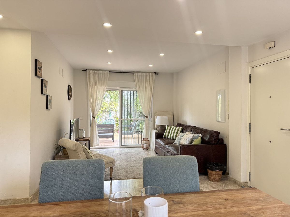 Ground Floor Apartment in Nueva Andalucía, Nueva Andalucía, 3/12