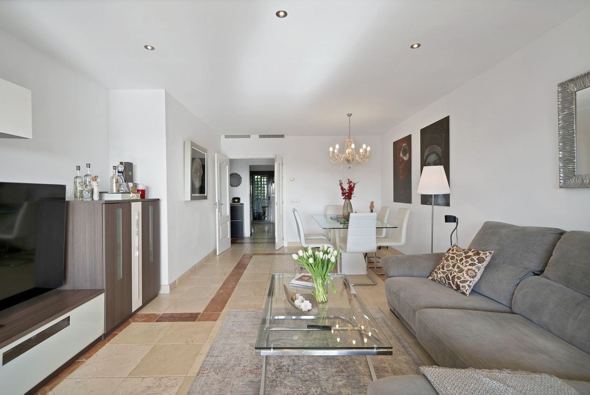 Middenverdieping Appartement in Atalaya, Atalaya, 5/12