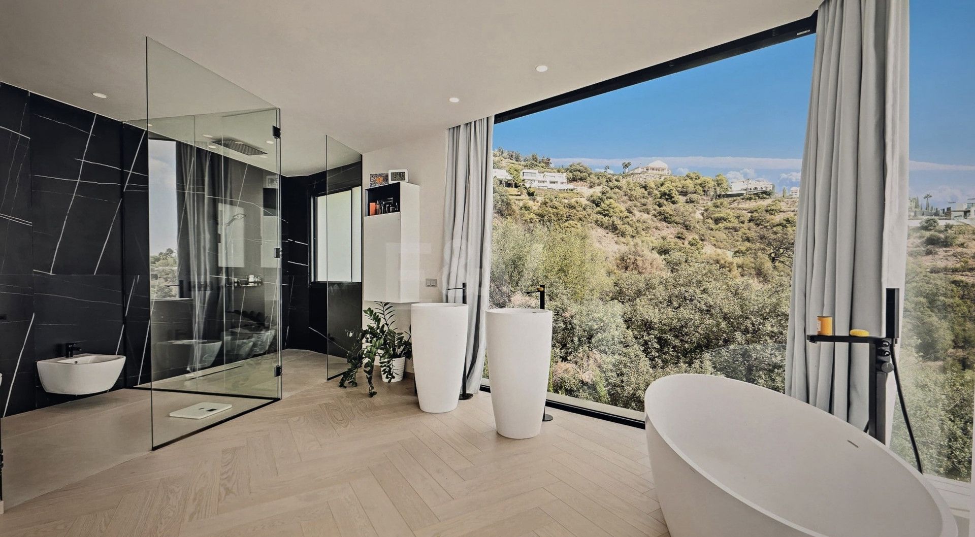 Villa in Marbella, Marbella, 10/12
