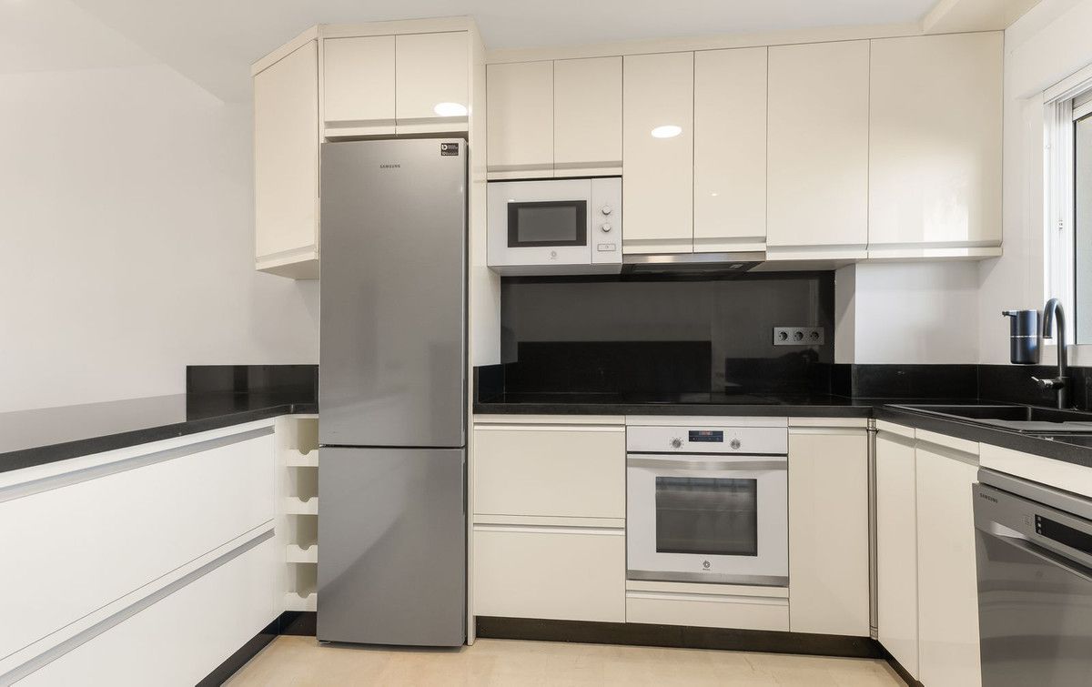 Apartament na środkowym piętrze w Mijas, Mijas, 12/12