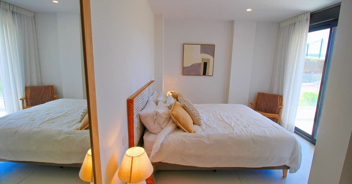 Apartamento de Planta Baja en Casares, Casares, 12/12