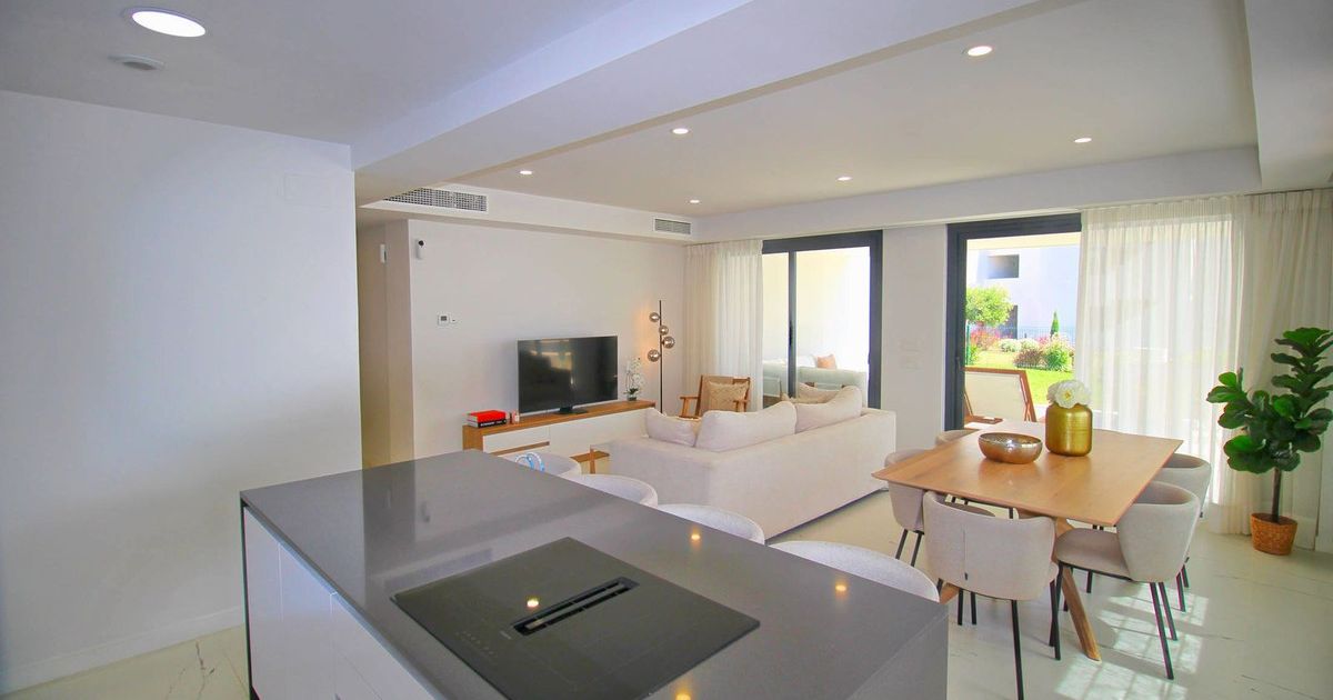 Apartamento de Planta Baja en Casares, Casares, 4/12