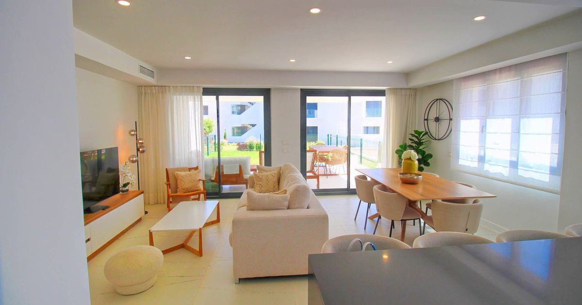 Apartamento de Planta Baja en Casares, Casares, 6/12